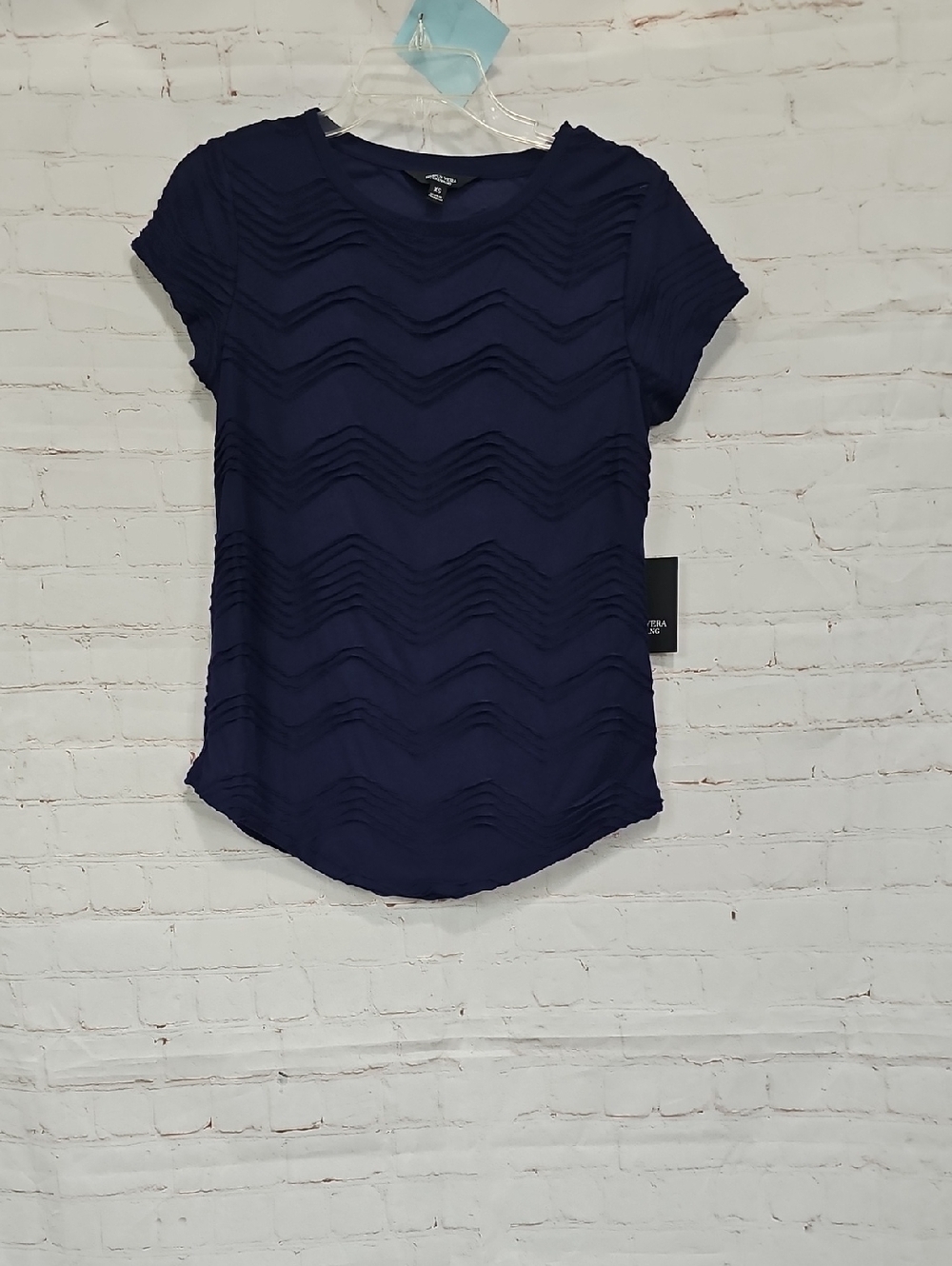 Simply Vera Vera Wang Navy Short Sleeve Textured Wave Top - Picture 1 of 4